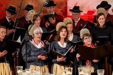 16.12.2025 Adventkonzert der Chor- und Volkstanzgruppe Krems/Lerchenfeld